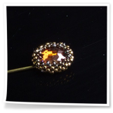 Krawattennadel in aus Glascabochon,umperlt