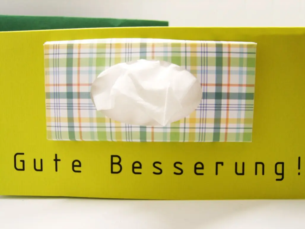 Gute Bersserungskarte mit Taschentuch